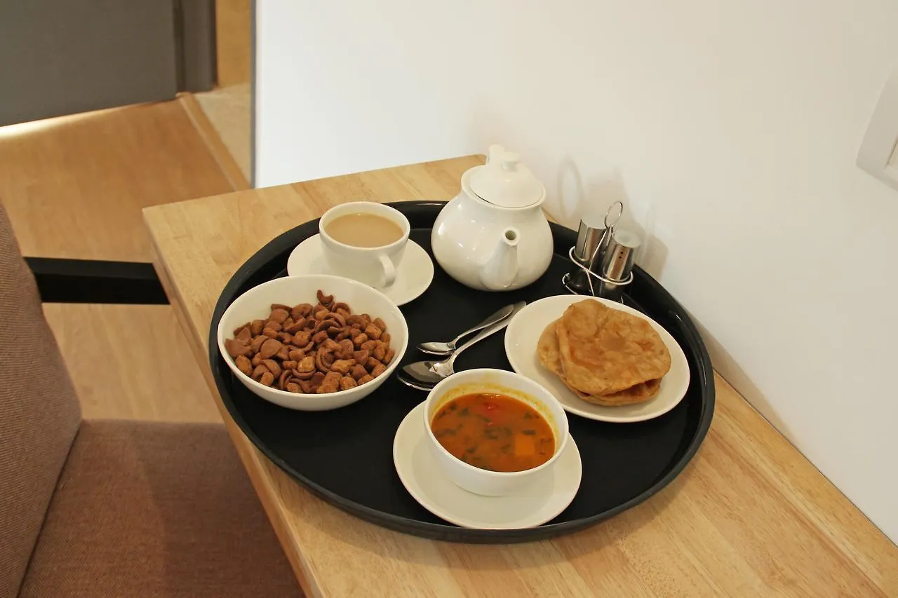 שימלה Oyo 8917 Hotel Crystal Palace 3*,  הודו