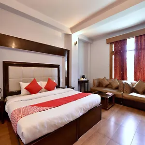 Oyo 5268 Himland East Hotel
